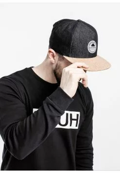 Blackskies LEVIATHAN - Pet