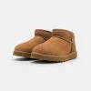 Ugg CLASSIC ULTRA MINI - Korte Laarzen