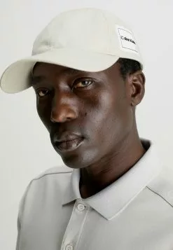 Calvin Klein ORGANIC LOGO - Pet