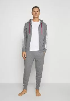 Lyle & Scott MAXWELL 3 PACK - Pyjamashirt